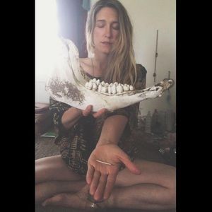 Meet your Posher, Angela